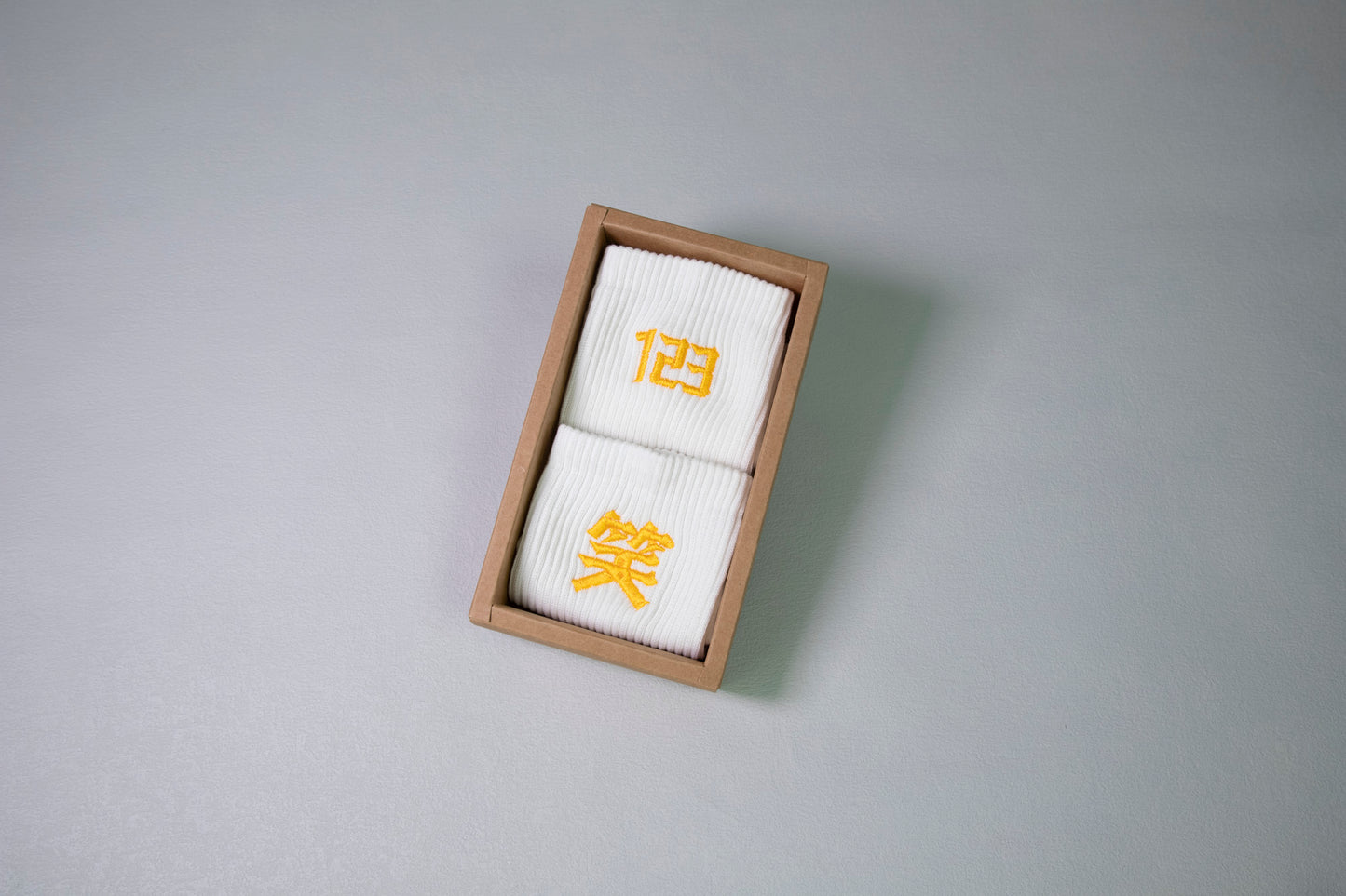 123笑|男女中筒刺繡襪