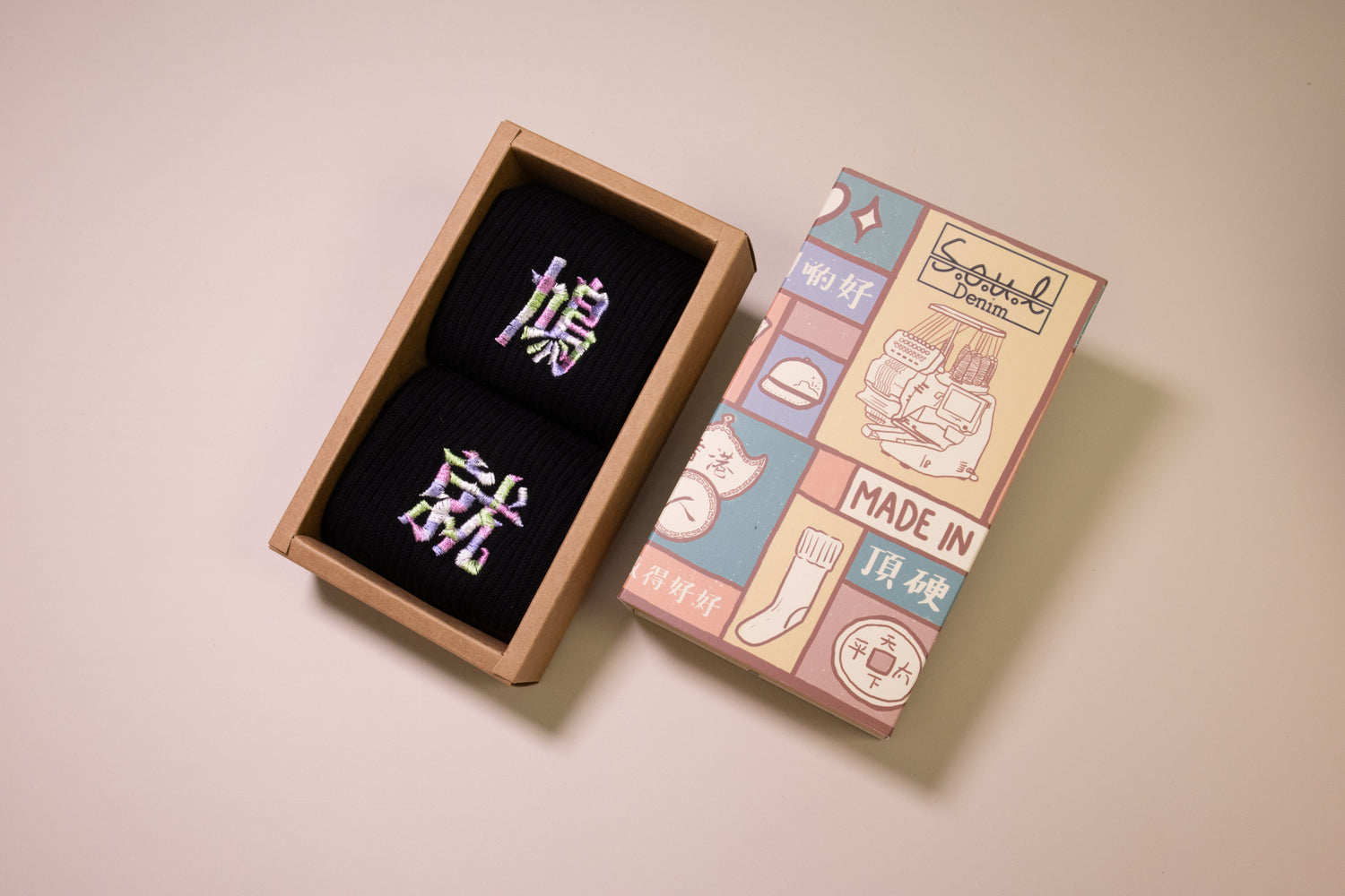 鳩就｜刺繡襪(多款)